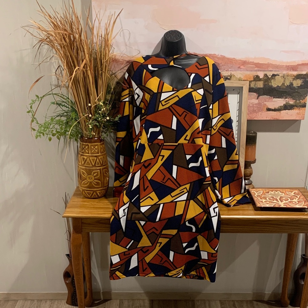 Geometric Patterned Dress - Multicolor - Picture 1 of 14